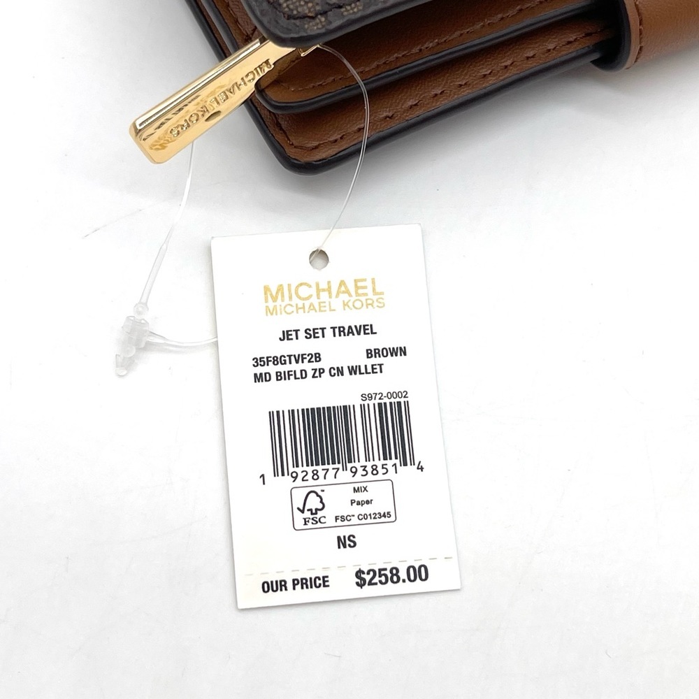 Michael Kors Medium Bifold Zip Corner Wallet - Picture 8 of 8